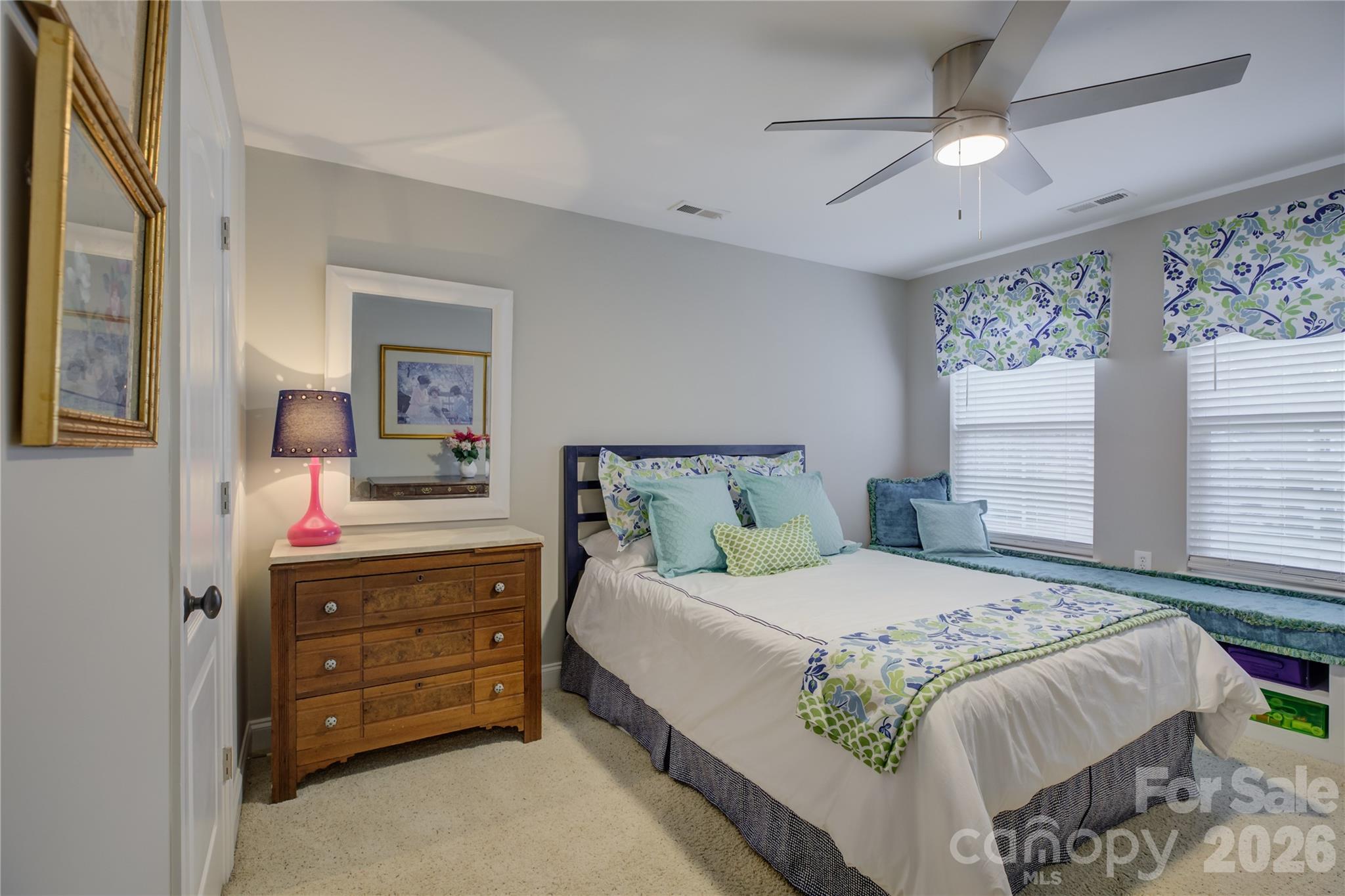 The Palisades - Residential