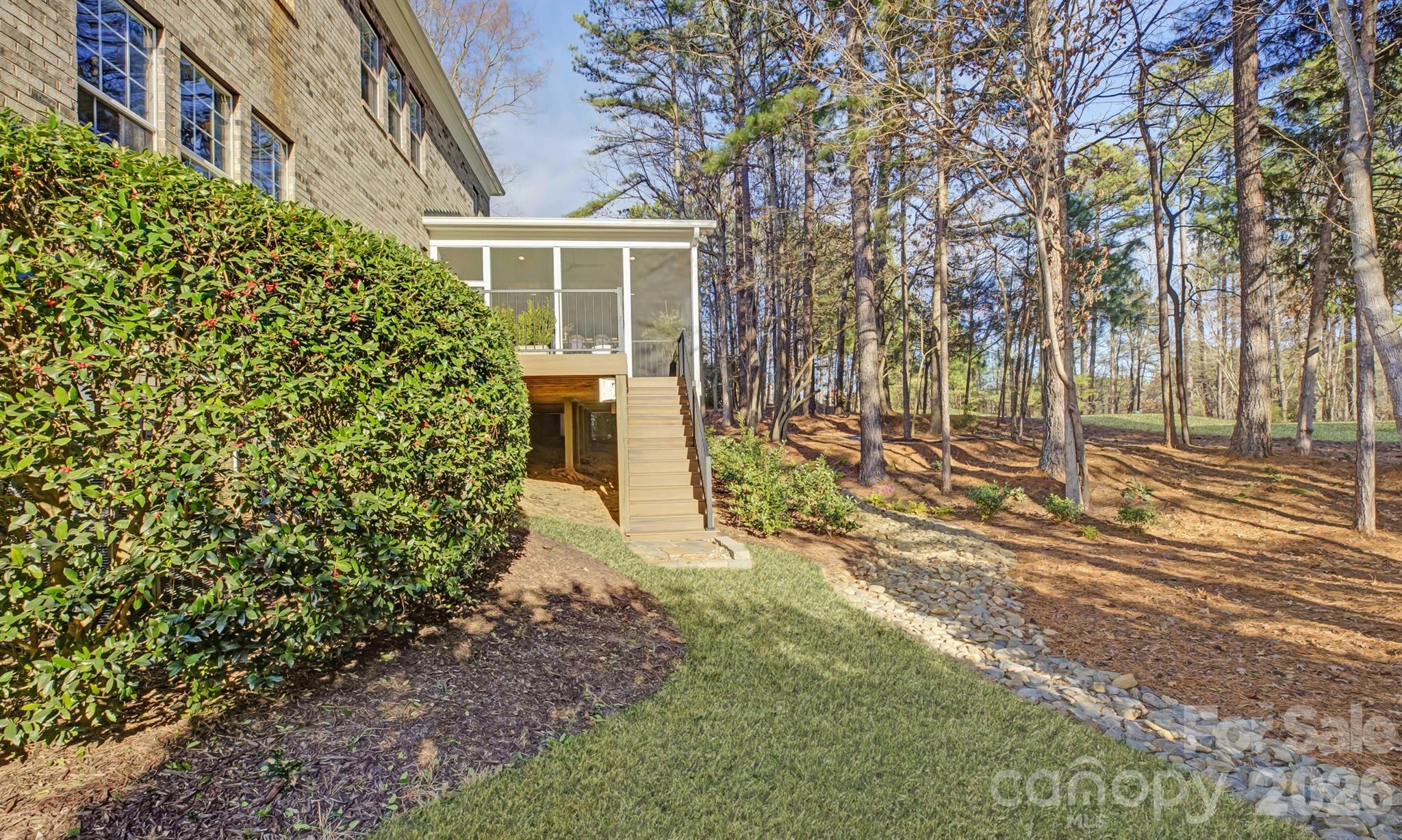 The Palisades - Residential