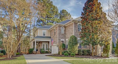 Photo of 14014 Grand Traverse Drive, Charlotte, NC 28278 (MLS # 4335523)