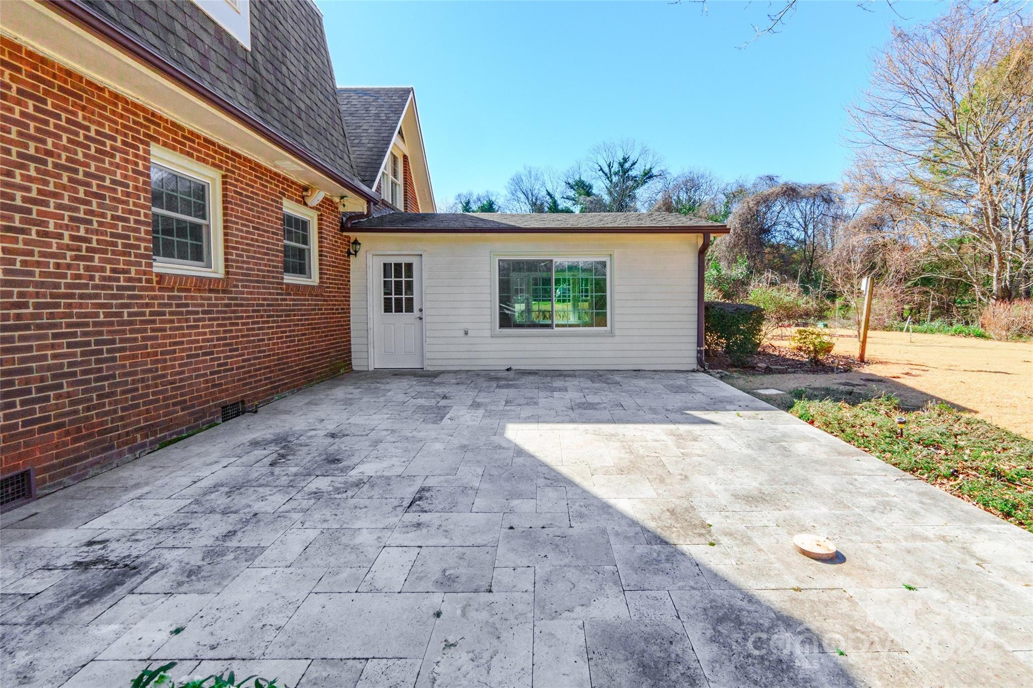 Poplar Forest - Residential