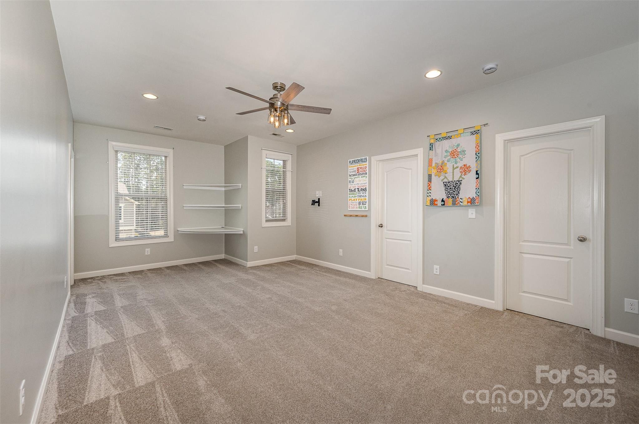 Palm Tree Cove - Residential