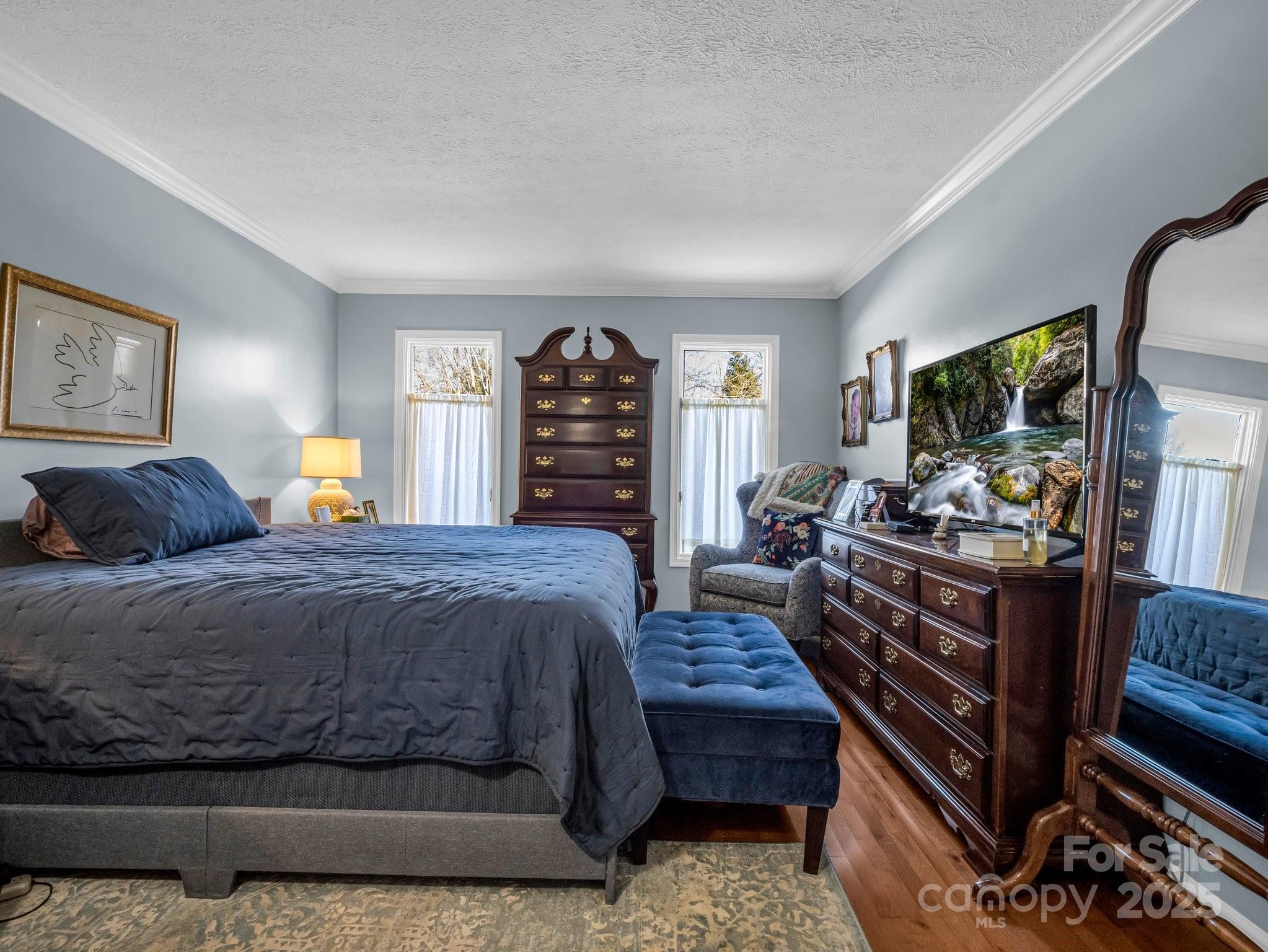 Pine Ridge Condos - Residential