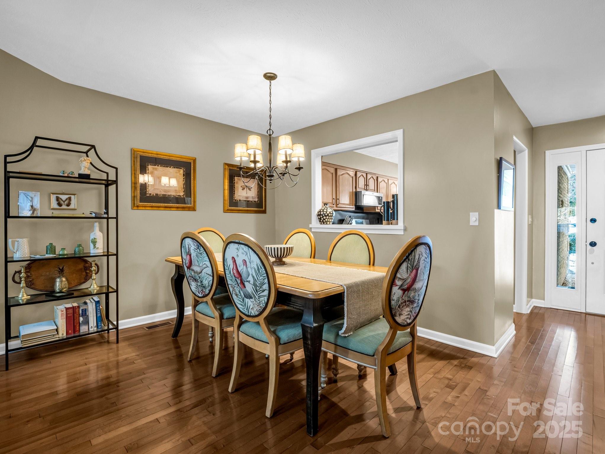 Pine Ridge Condos - Residential