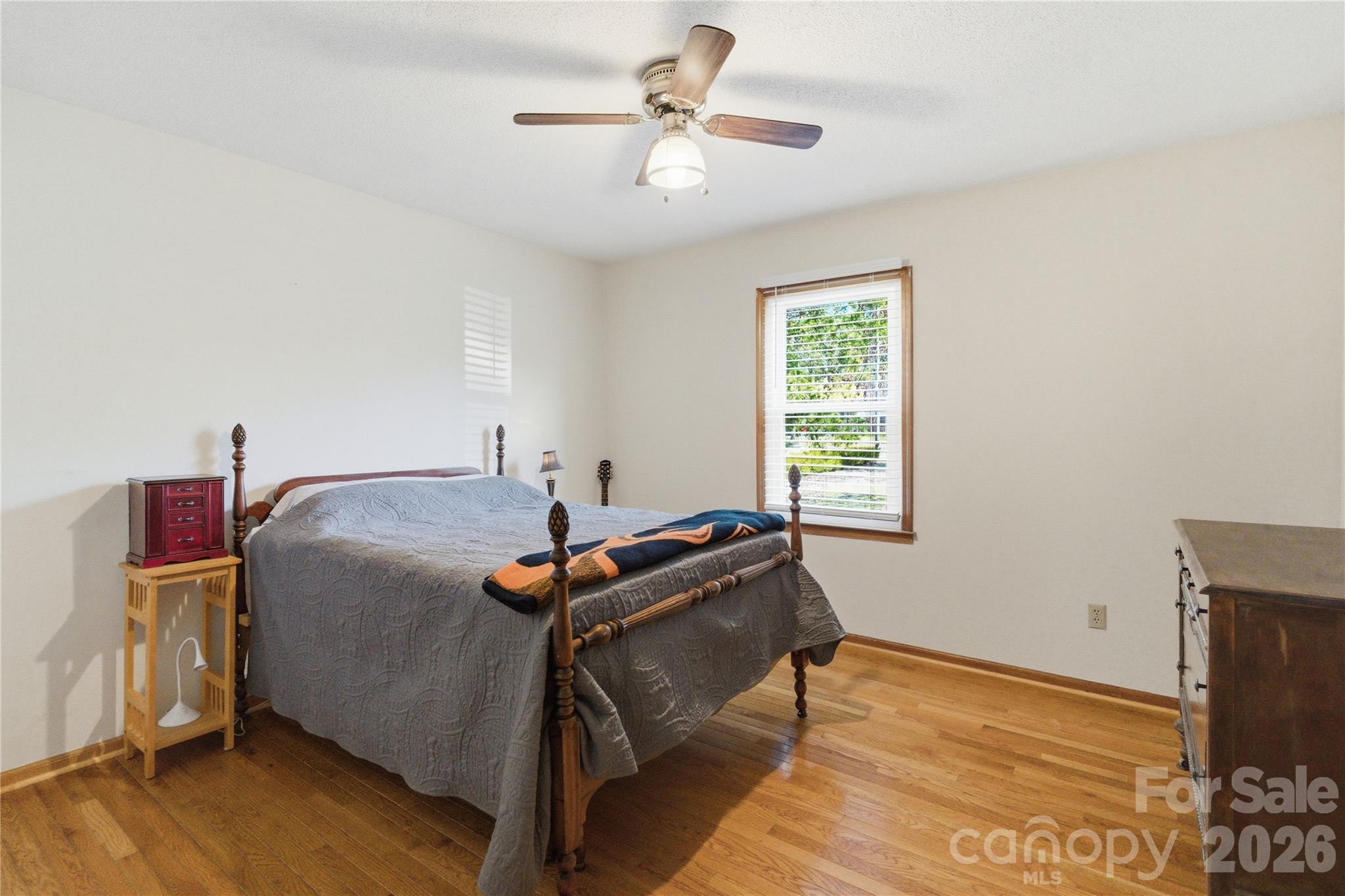 BEL AIR ACRES - Residential