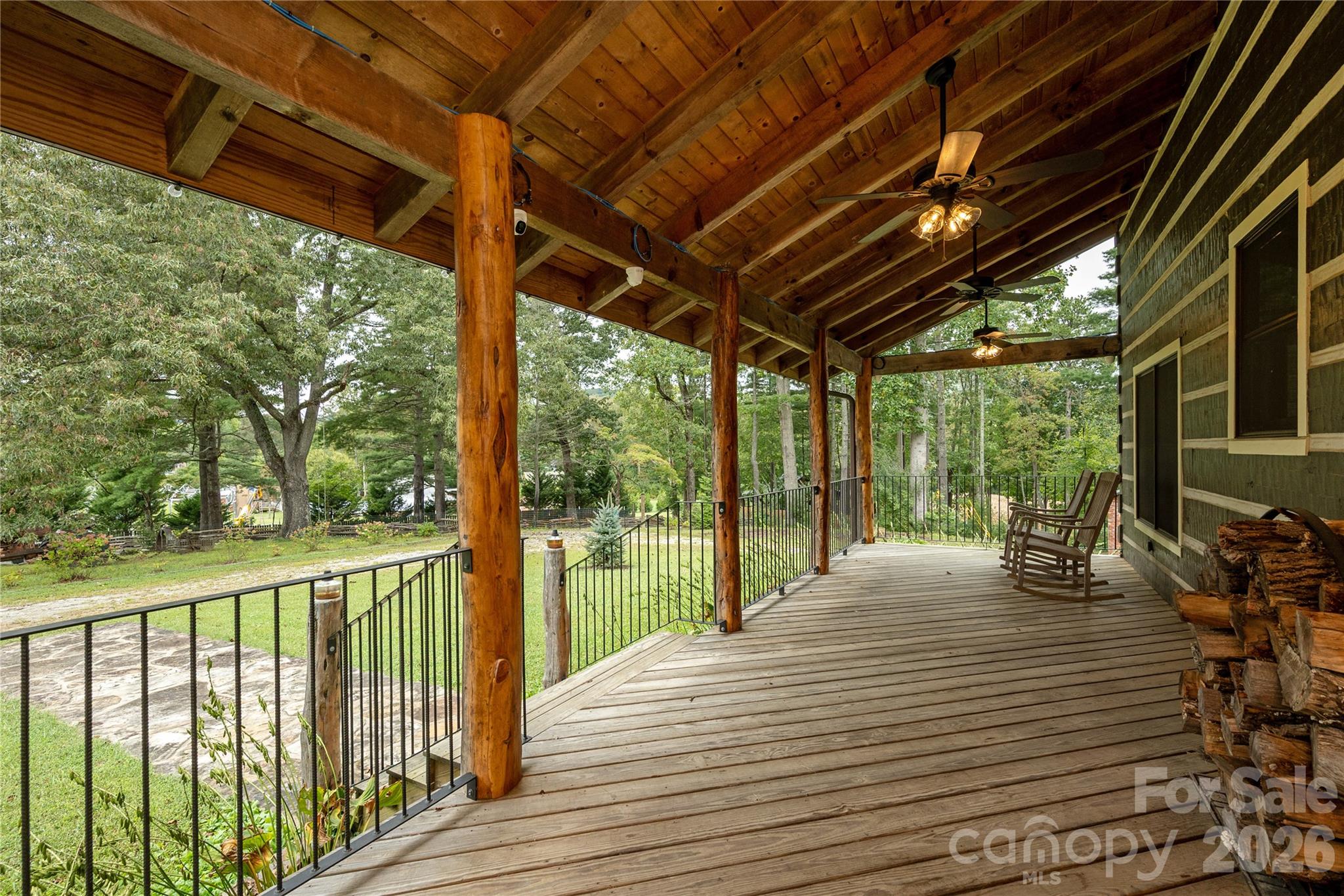 10 Black Bear Valley Drive