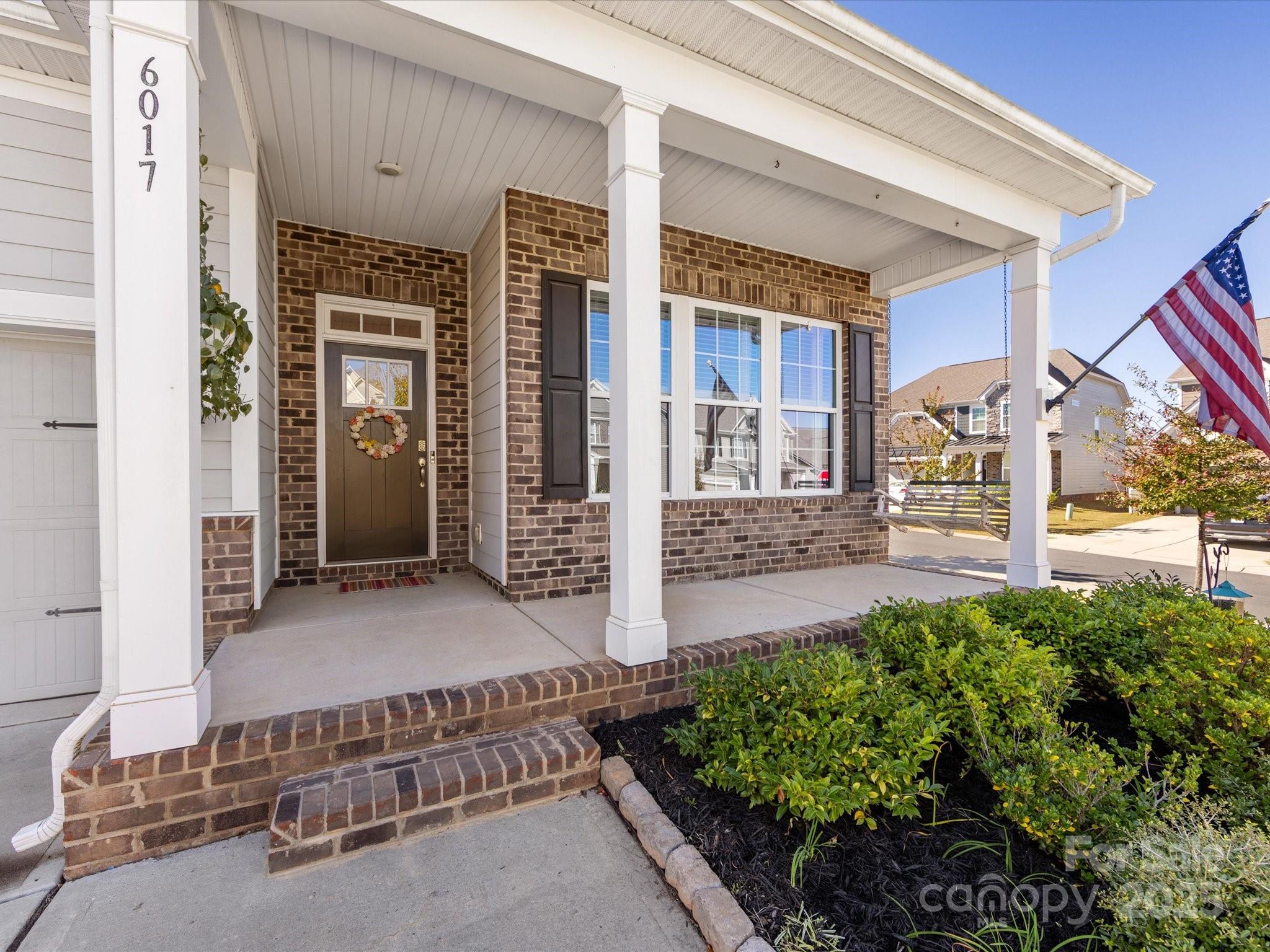 6017 Oakmere Road