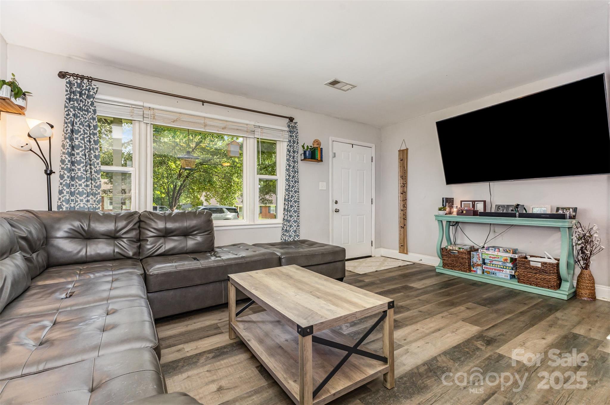 5107 Delivau Drive