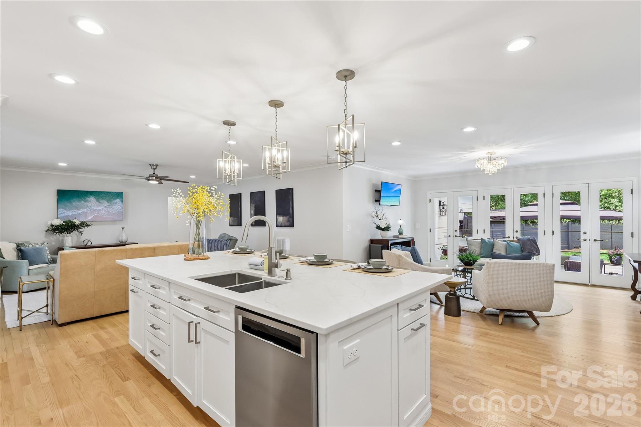 1315 Holmes Drive