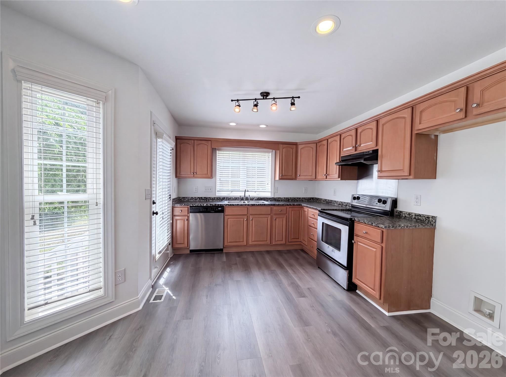 106 Woodfield Lane