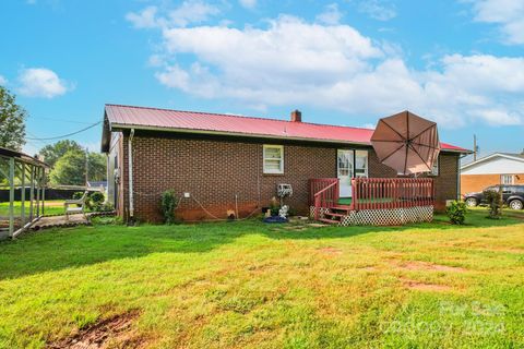 A home in Mooresboro