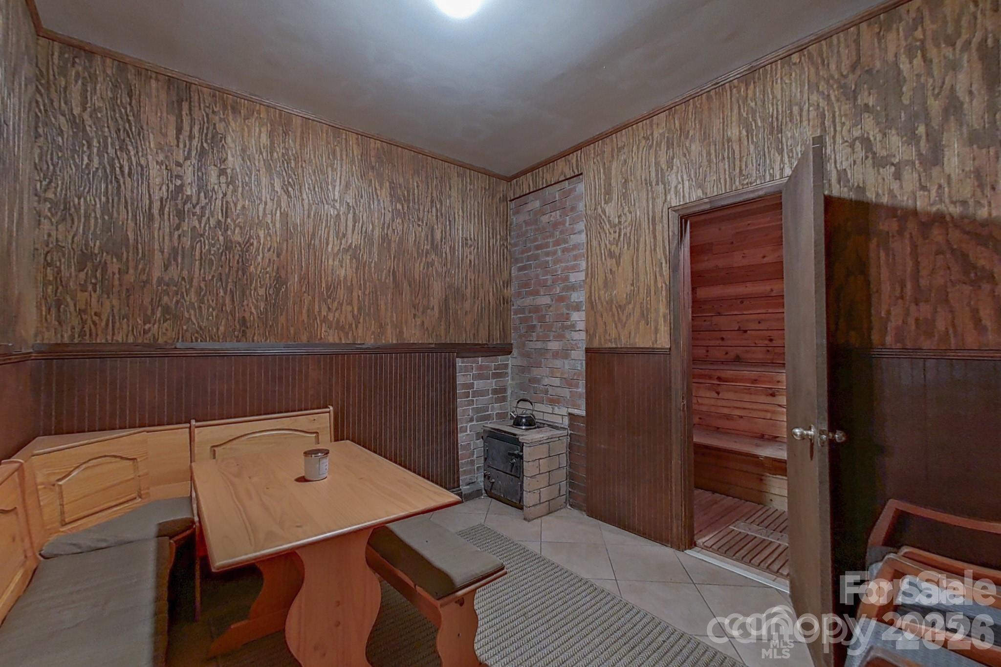 Hillandale Acres - Residential