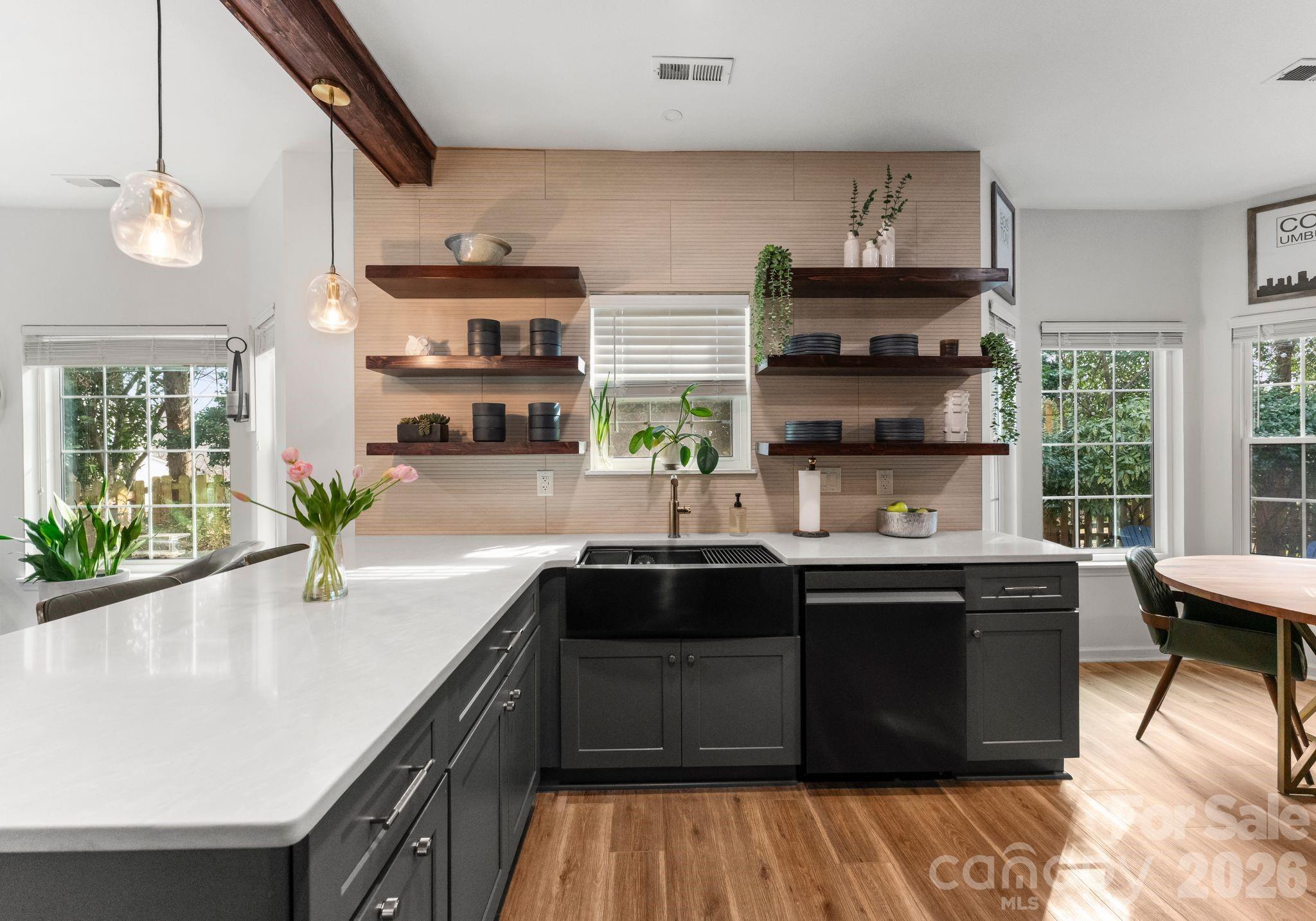 153 Ashford Hollow Lane