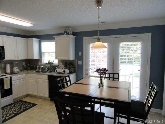 Crestdale Crossing - Residential Lease