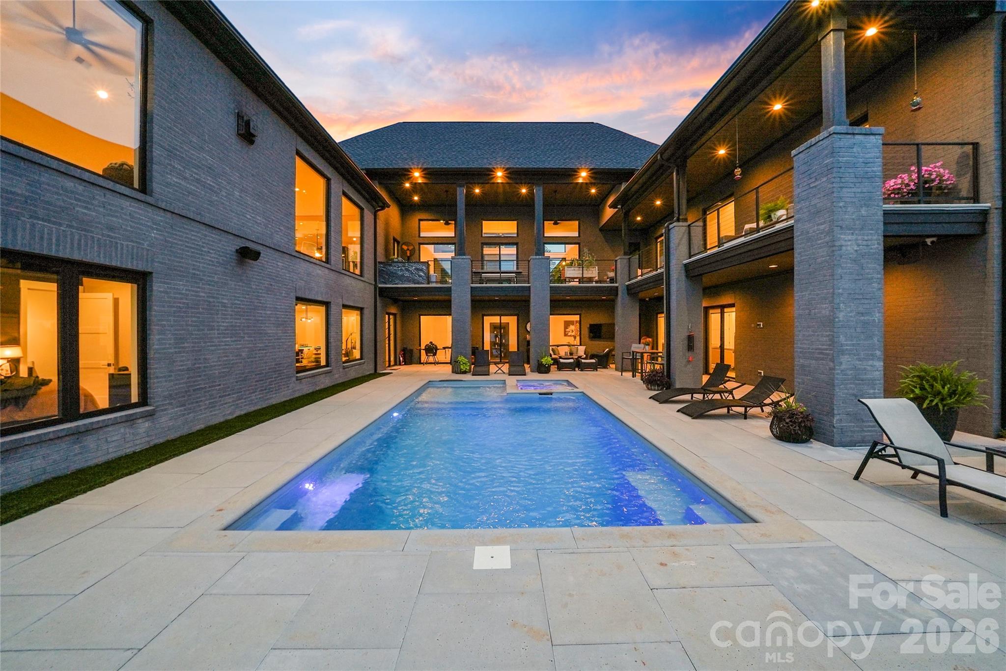224 Clearwater Court
