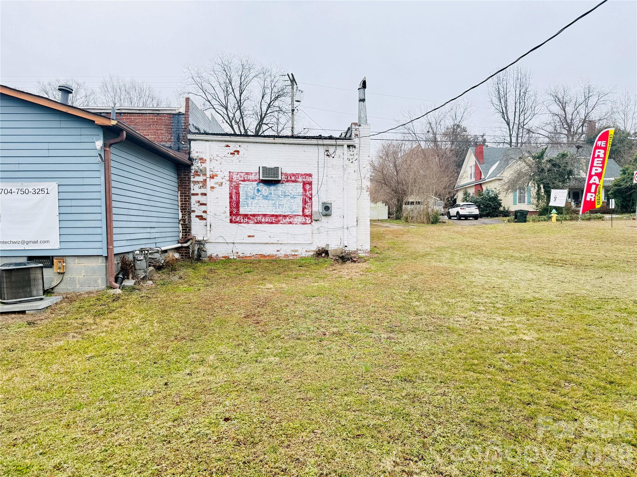 211 N Piedmont Avenue