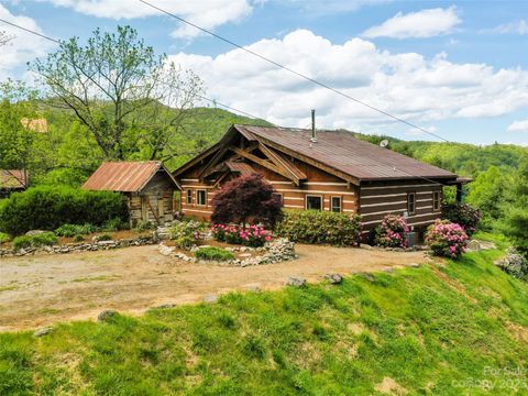 A home in Waynesville