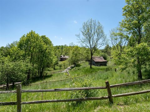 A home in Waynesville