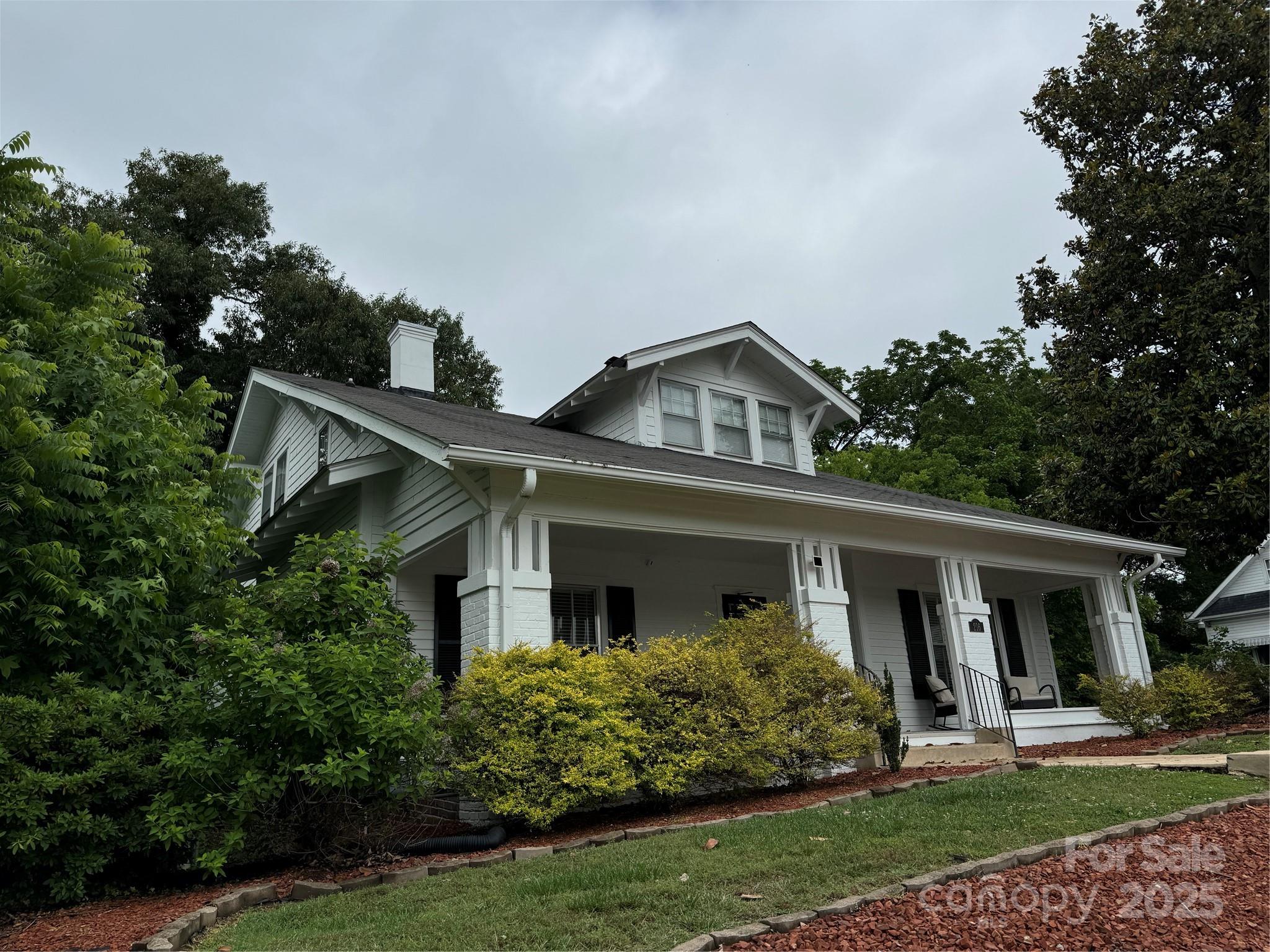 216 North Street