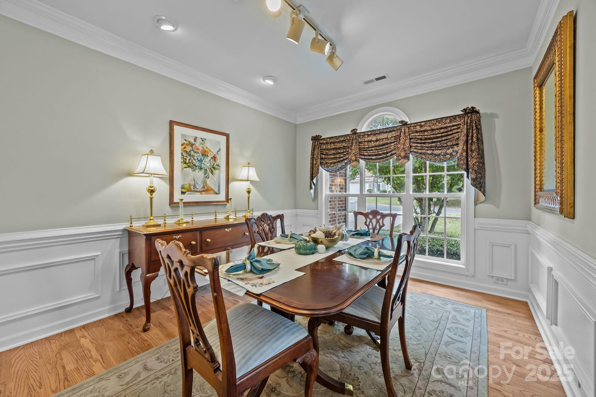 4028 Tew Court