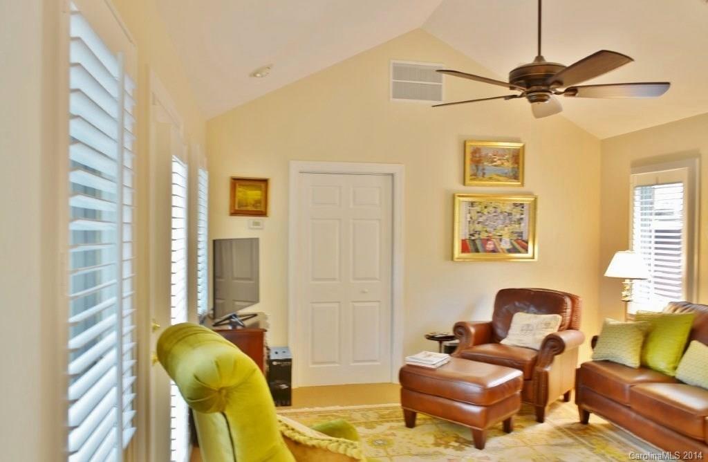 Columbine Court - Residential