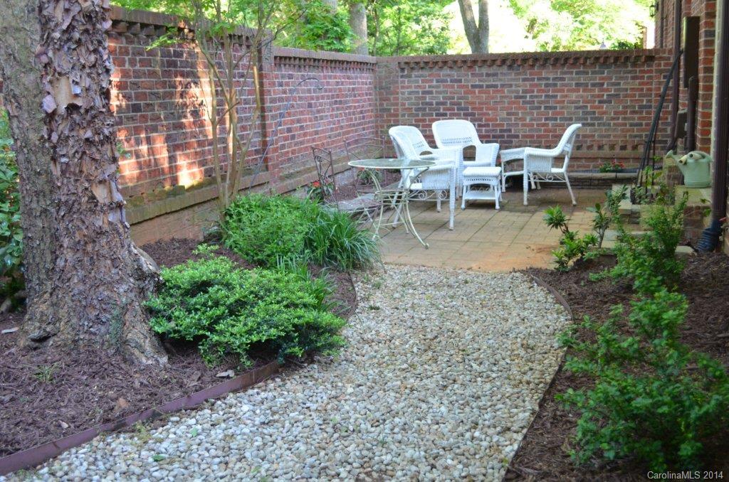 Columbine Court - Residential