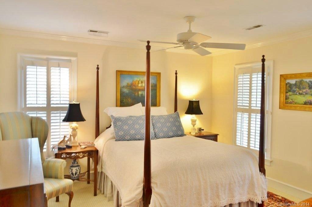 Columbine Court - Residential