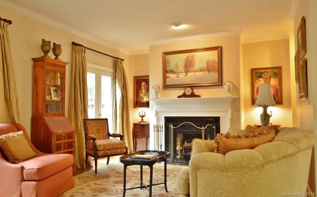 Columbine Court - Residential