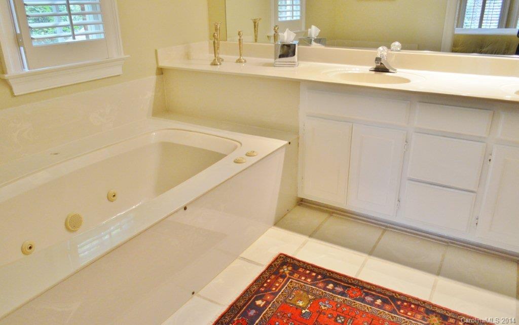 Columbine Court - Residential