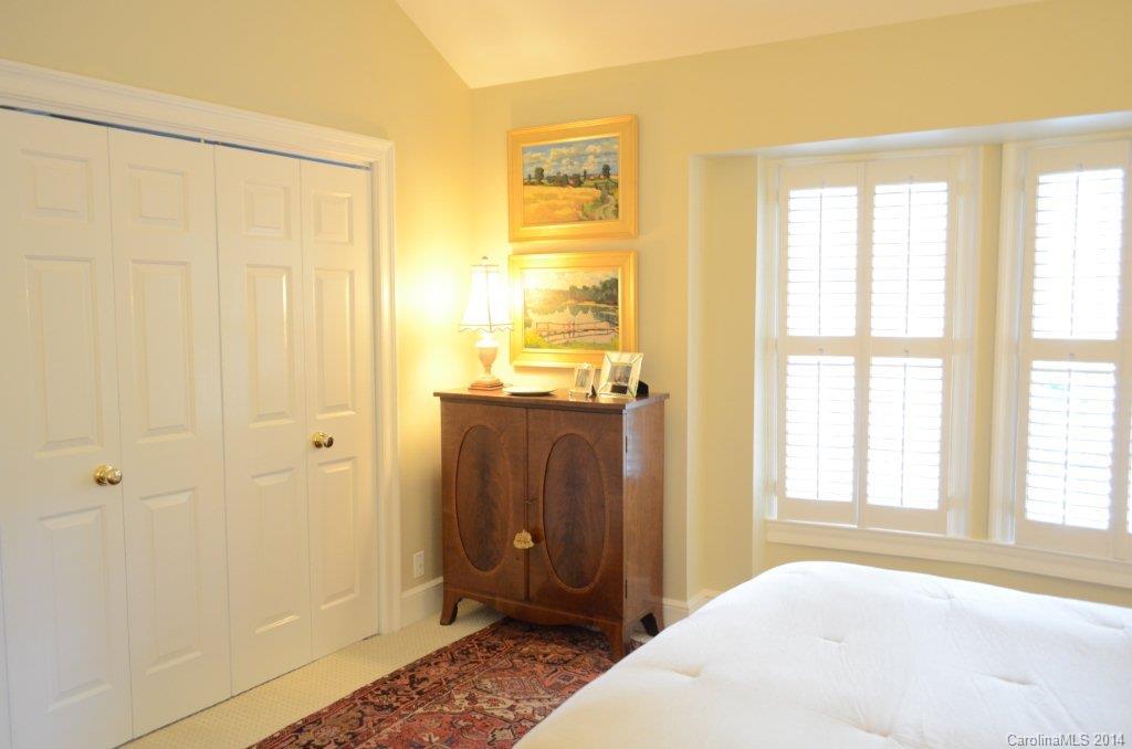 Columbine Court - Residential