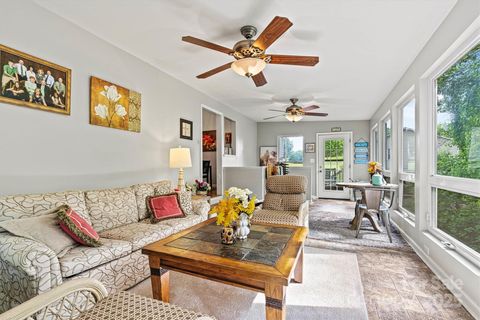 3690 Birchwood Lane Denver NC 28037