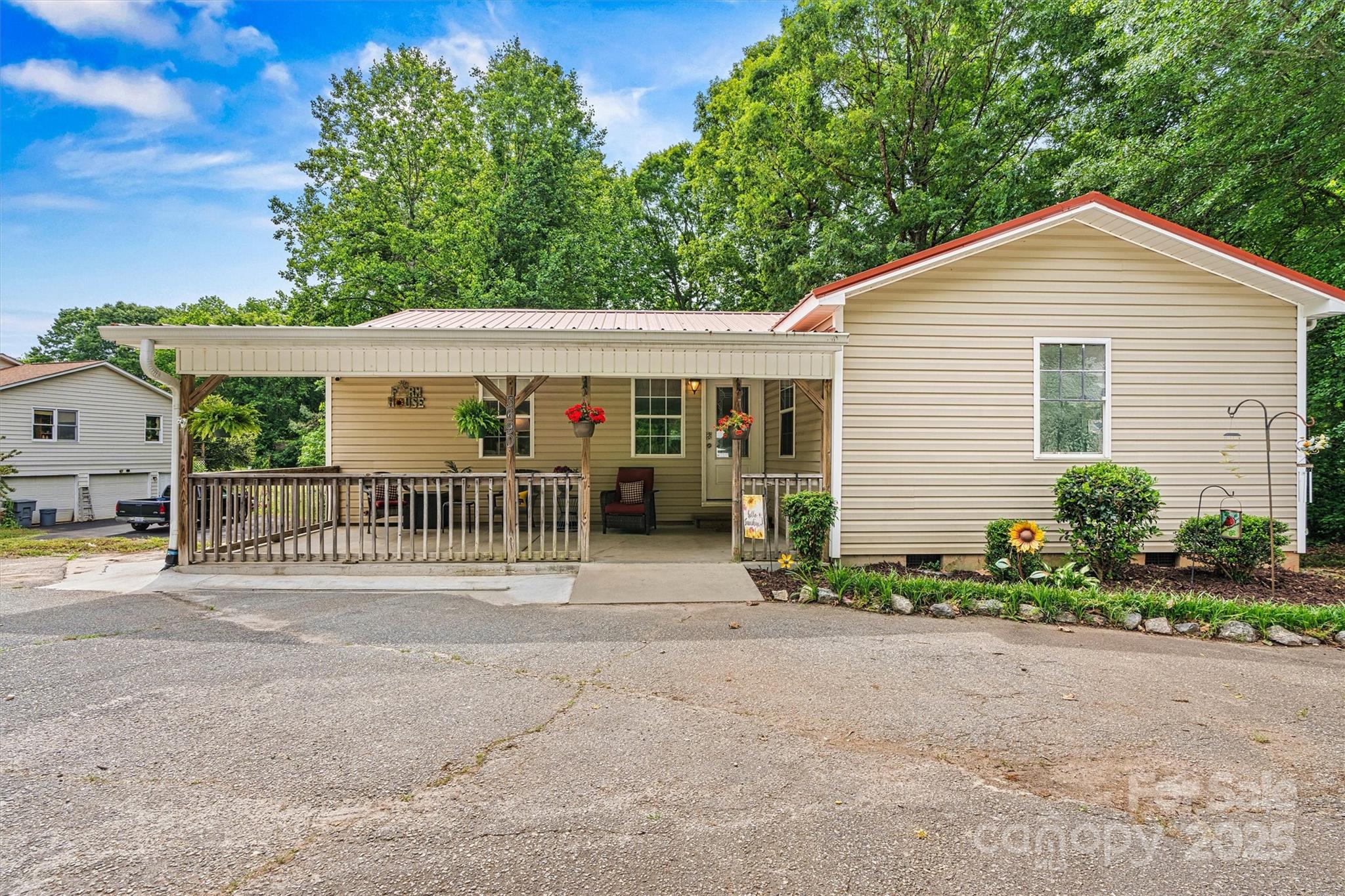 3690 Birchwood Lane