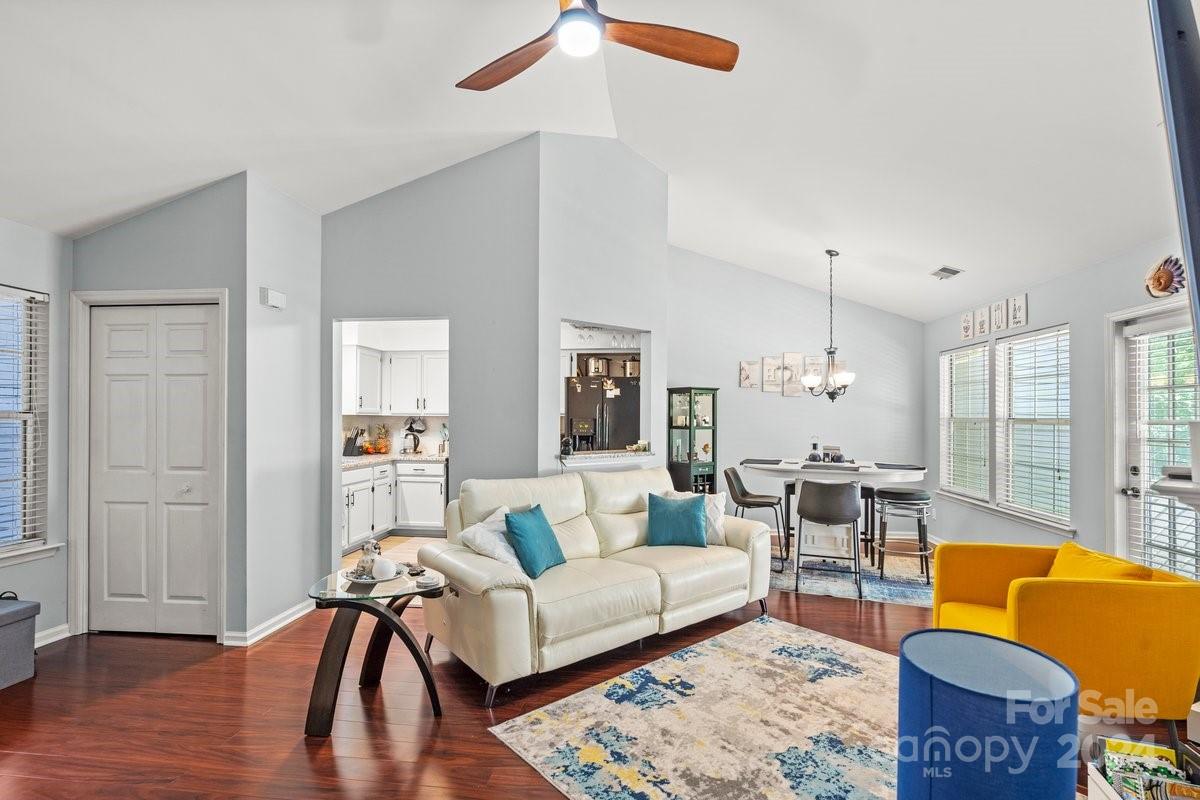 Bennington Woods - Residential