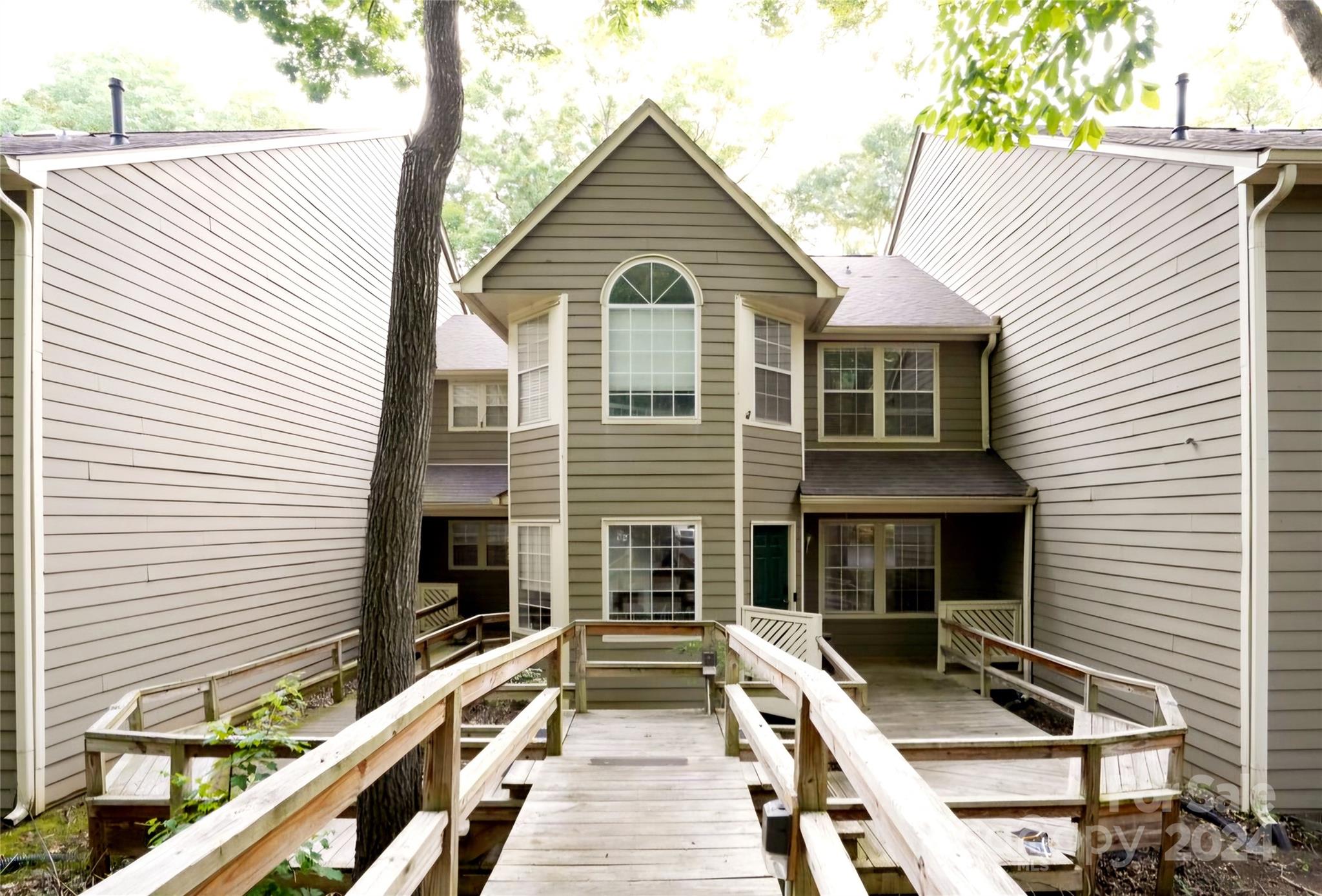 Bennington Woods - Residential