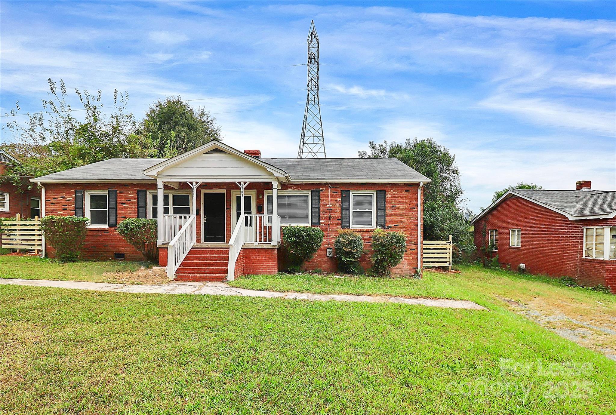 2701 Watson Drive 2703