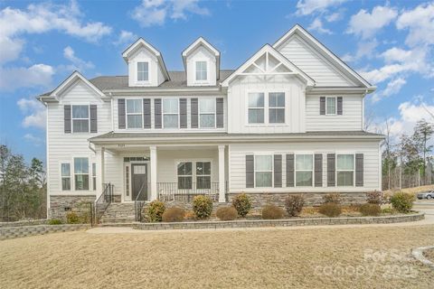 4604 Howie Lane Harrisburg NC 28075