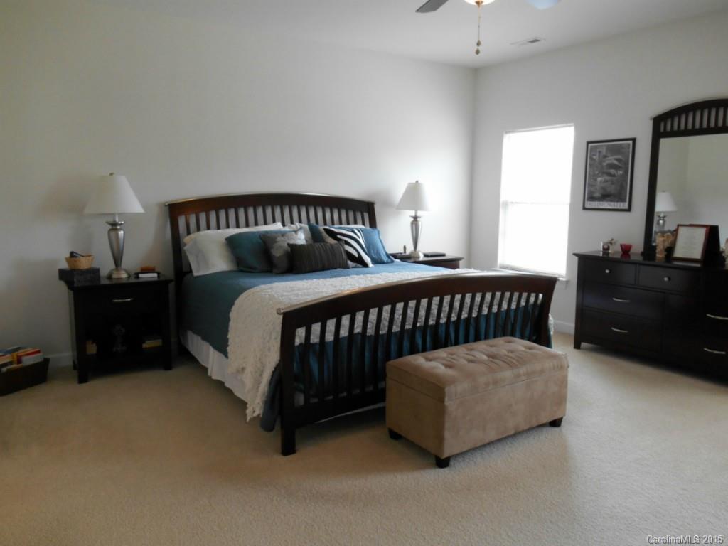 Fieldstone Farm - Residential