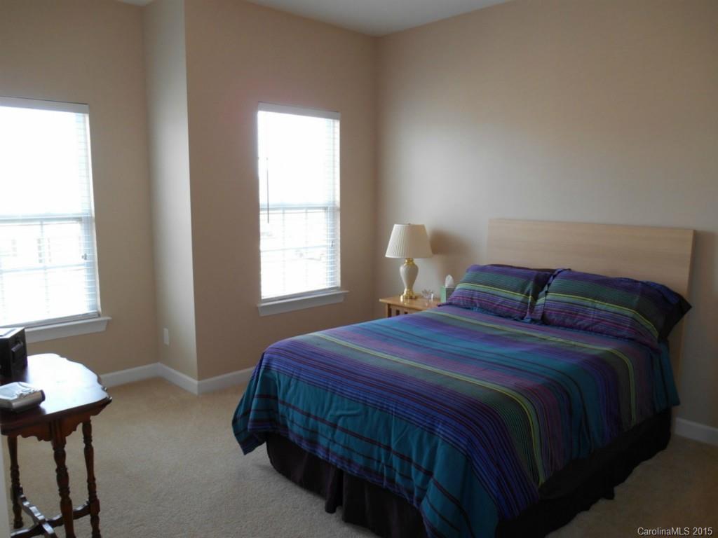 Fieldstone Farm - Residential