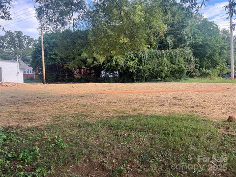 Photo of 00 E 13th Street #2, Newton, NC 28658 (MLS # 4298937)