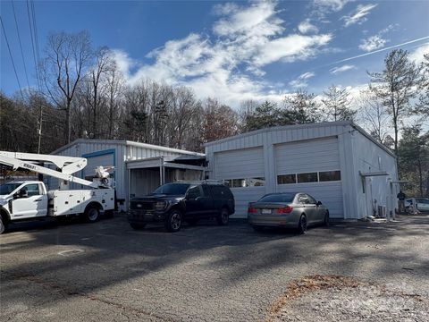 329 Gashes Creek Road Asheville NC 28803