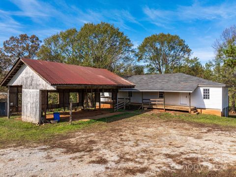 A home in Chesnee