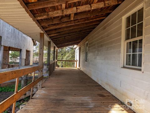 A home in Chesnee