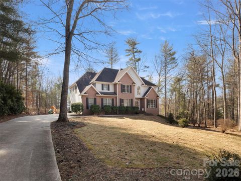 10 Dunnwoody Court Arden NC 28704