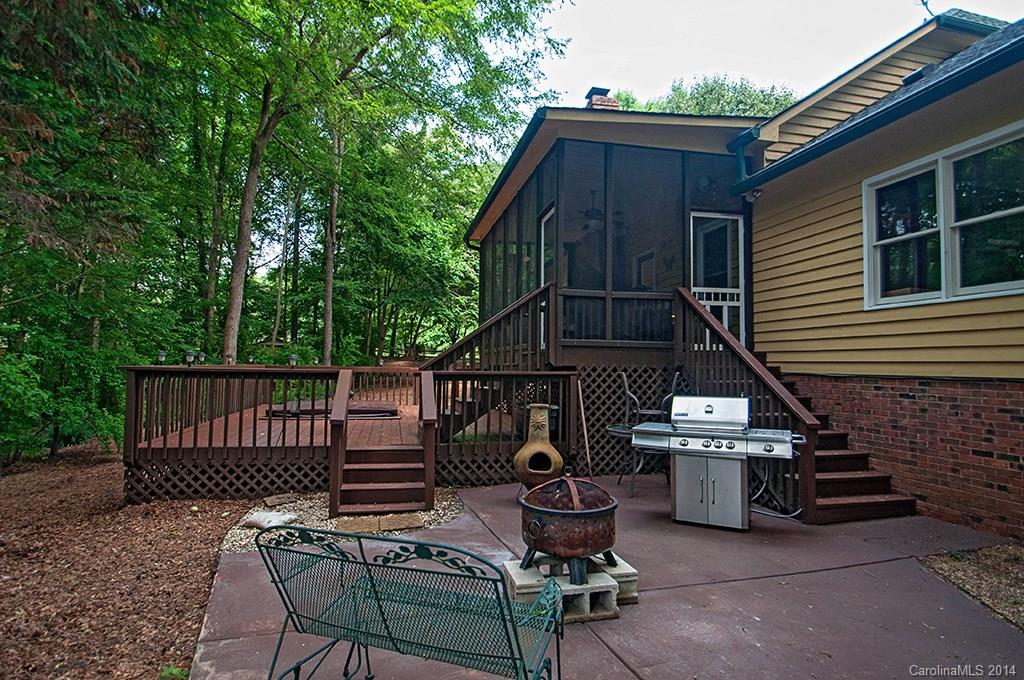 Harbor Oaks - Residential