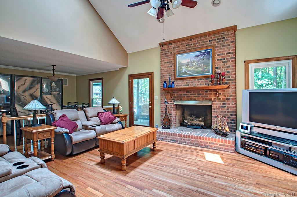 Harbor Oaks - Residential