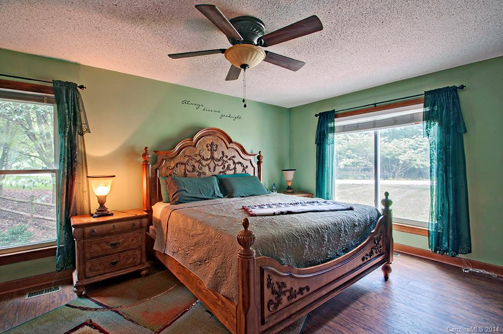 Harbor Oaks - Residential