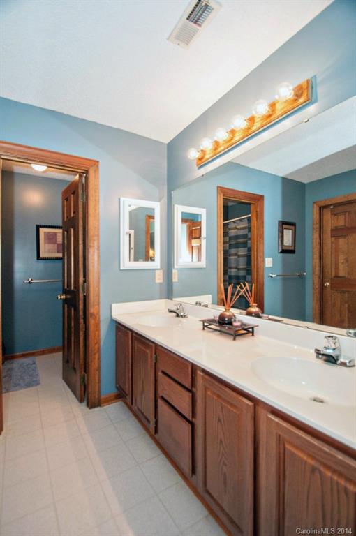 Harbor Oaks - Residential