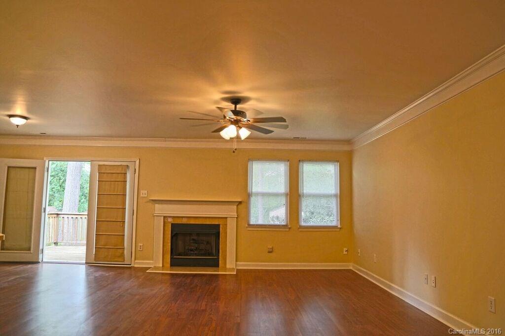 Merry Oaks - Residential