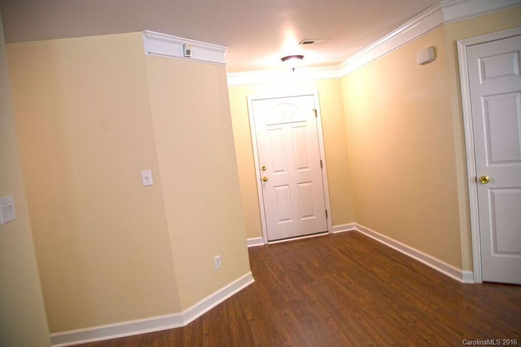 Merry Oaks - Residential