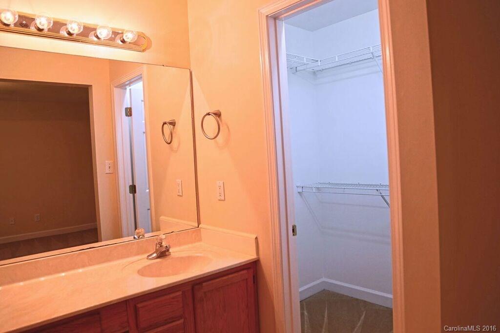 Merry Oaks - Residential