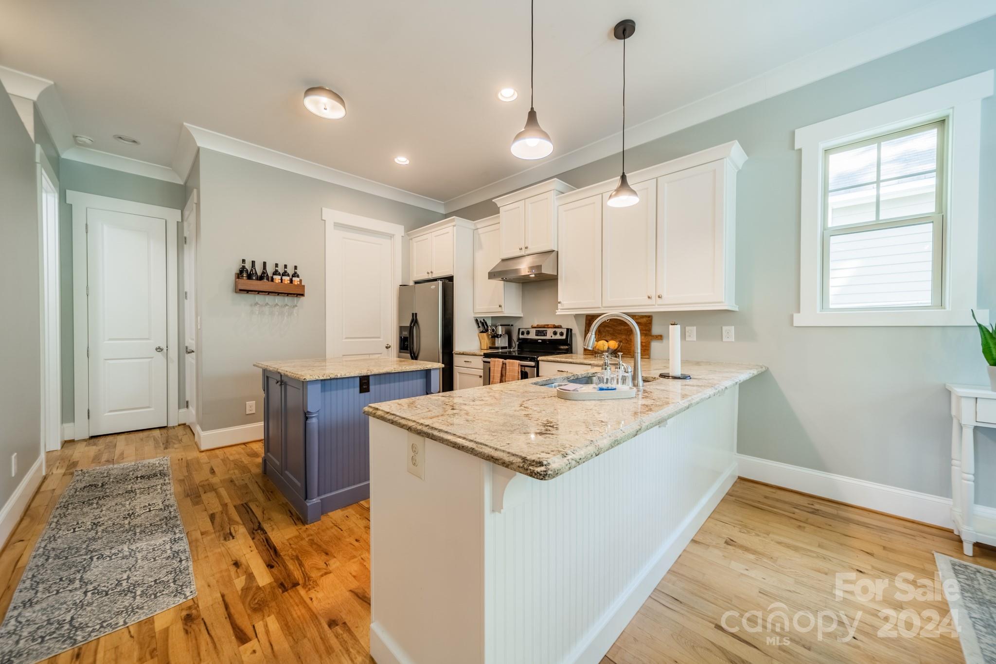 Villa Heights - Residential